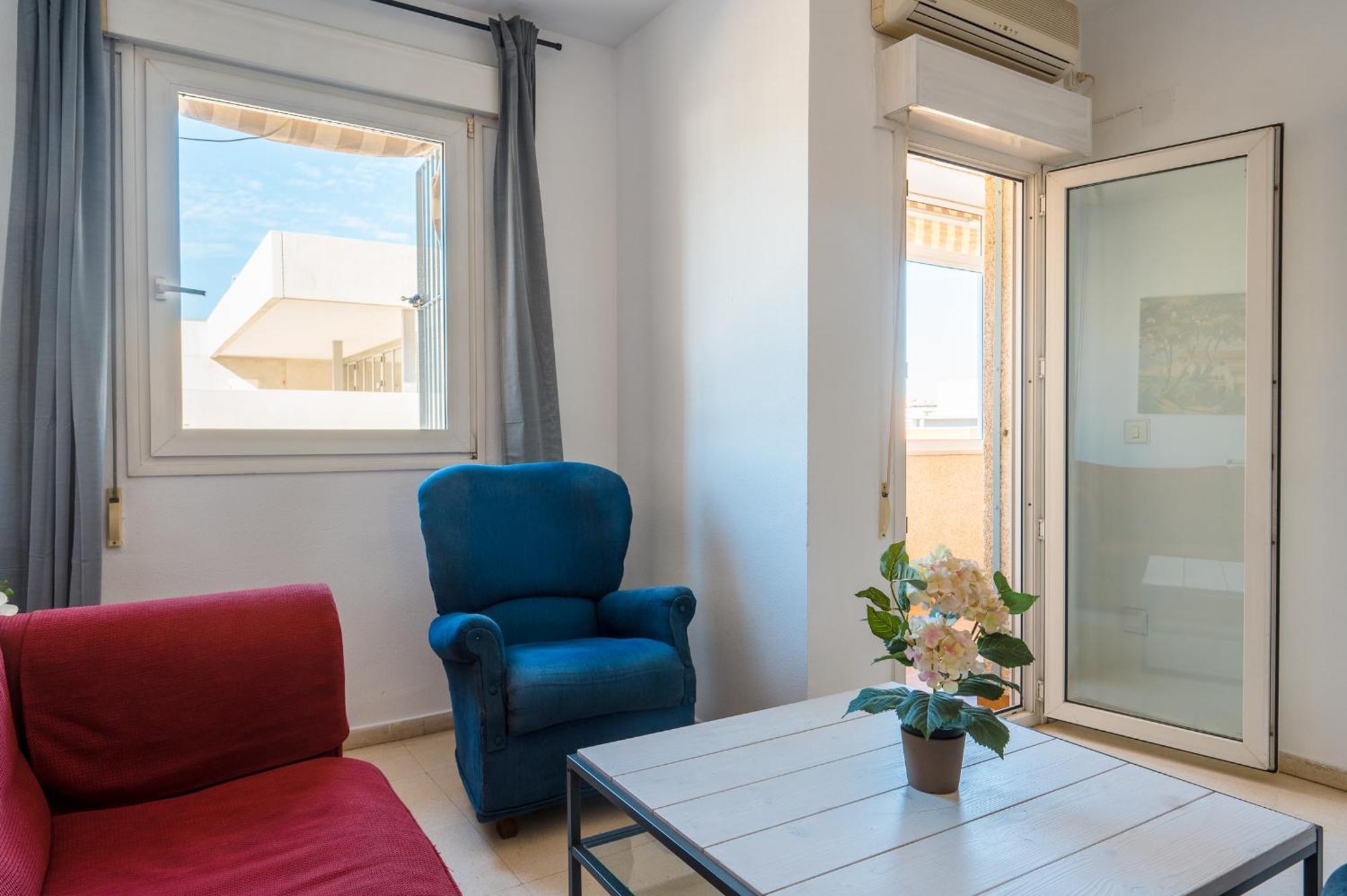 Piso Familiar Virgen Del Rocio Apartment Севиля Екстериор снимка