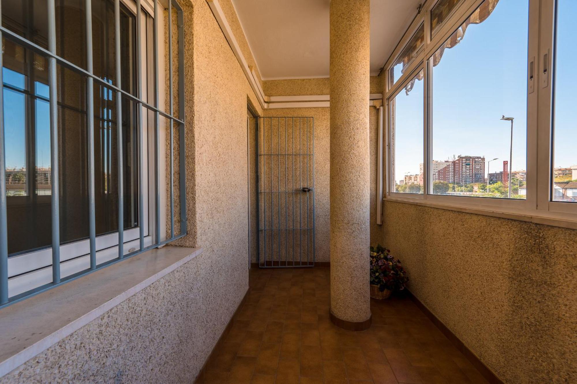 Piso Familiar Virgen Del Rocio Apartment Севиля Екстериор снимка