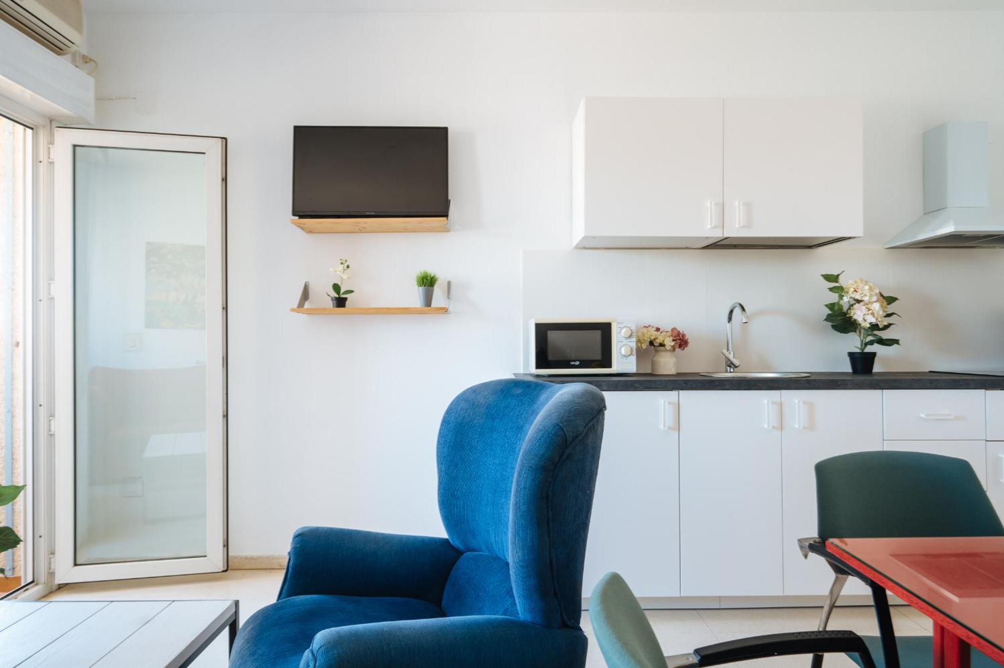 Piso Familiar Virgen Del Rocio Apartment Севиля Екстериор снимка
