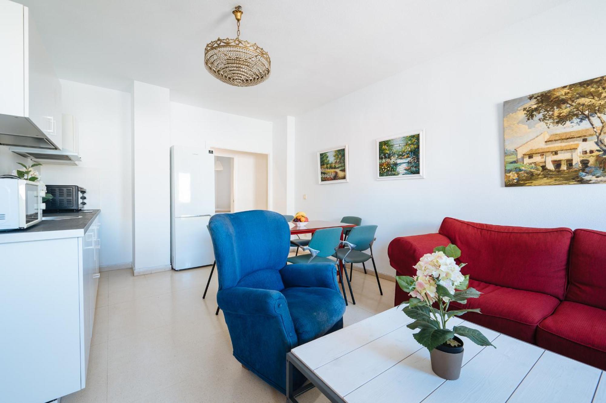 Piso Familiar Virgen Del Rocio Apartment Севиля Екстериор снимка